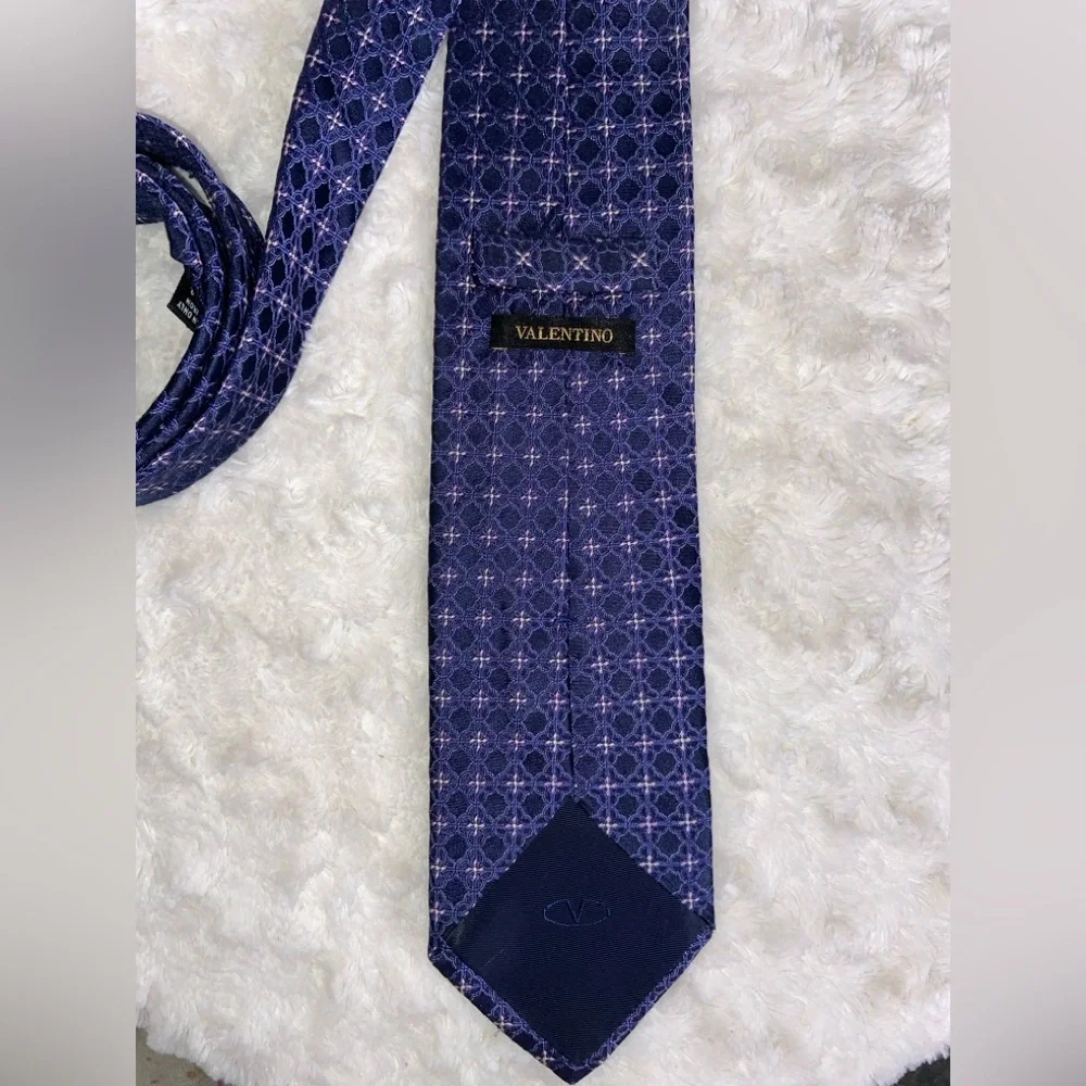 Valentino Silk Tie‎ GUC!  Blue Pink
